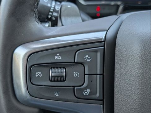 Used 2025 Chevrolet Silverado 1500 LTZ image 14