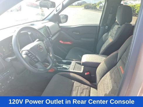 Used 2023 Nissan Frontier PRO-4X w/ Pro Convenience Package AWD/4WD image 18