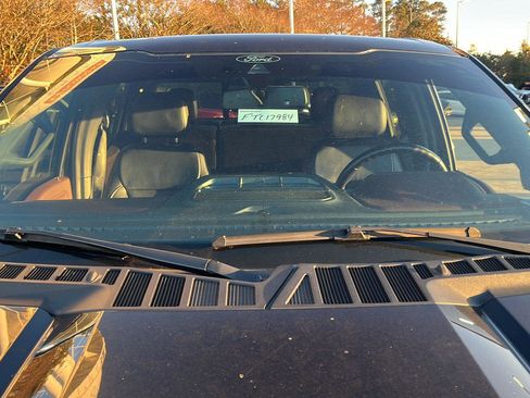 Used 2021 Ford F150 Lariat w/ Equipment Group 502A High image 10