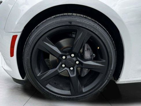 Used 2016 Chevrolet Camaro SS RWD image 55