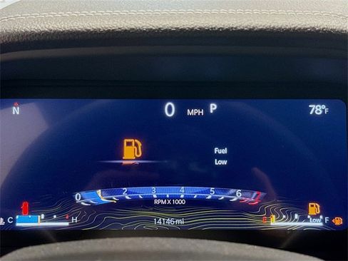 Used 2024 Jeep Grand Cherokee Limited image 11