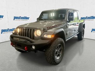 Used 2022 Jeep Gladiator Rubicon w/ Cold Weather Group AWD/4WD video 1