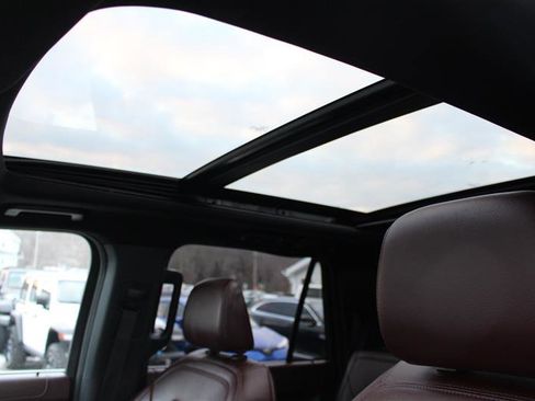 Used 2024 Ford Expedition Max Limited image 21