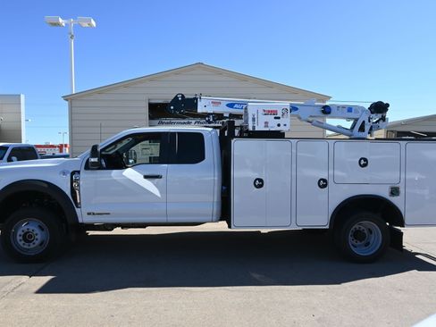 New 2026 Ford F550 4x4 Supercab Super Duty image 2