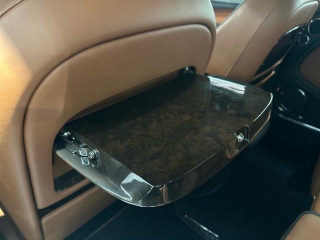 Used 2011 Bentley Mulsanne RWD image 49