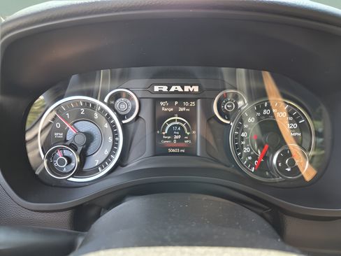 Used 2023 RAM 1500 Big Horn w/ Trailer Tow Group AWD/4WD image 23