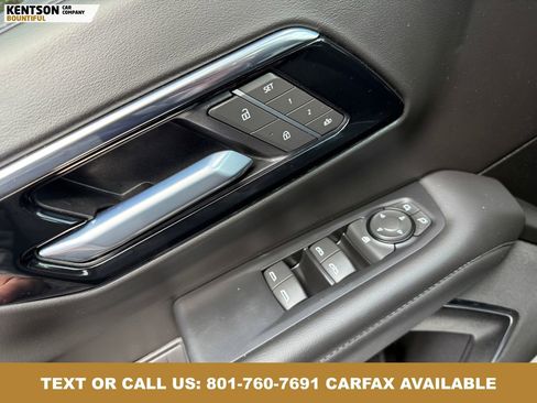Used 2025 Chevrolet Suburban Z71 AWD/4WD image 22