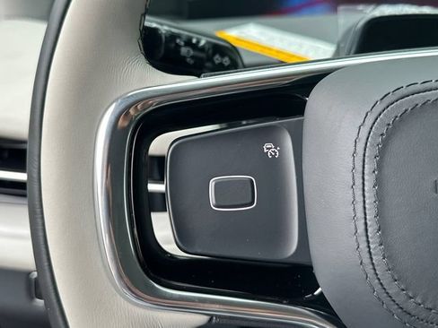 New 2026 Lincoln Navigator L Premier AWD/4WD image 24