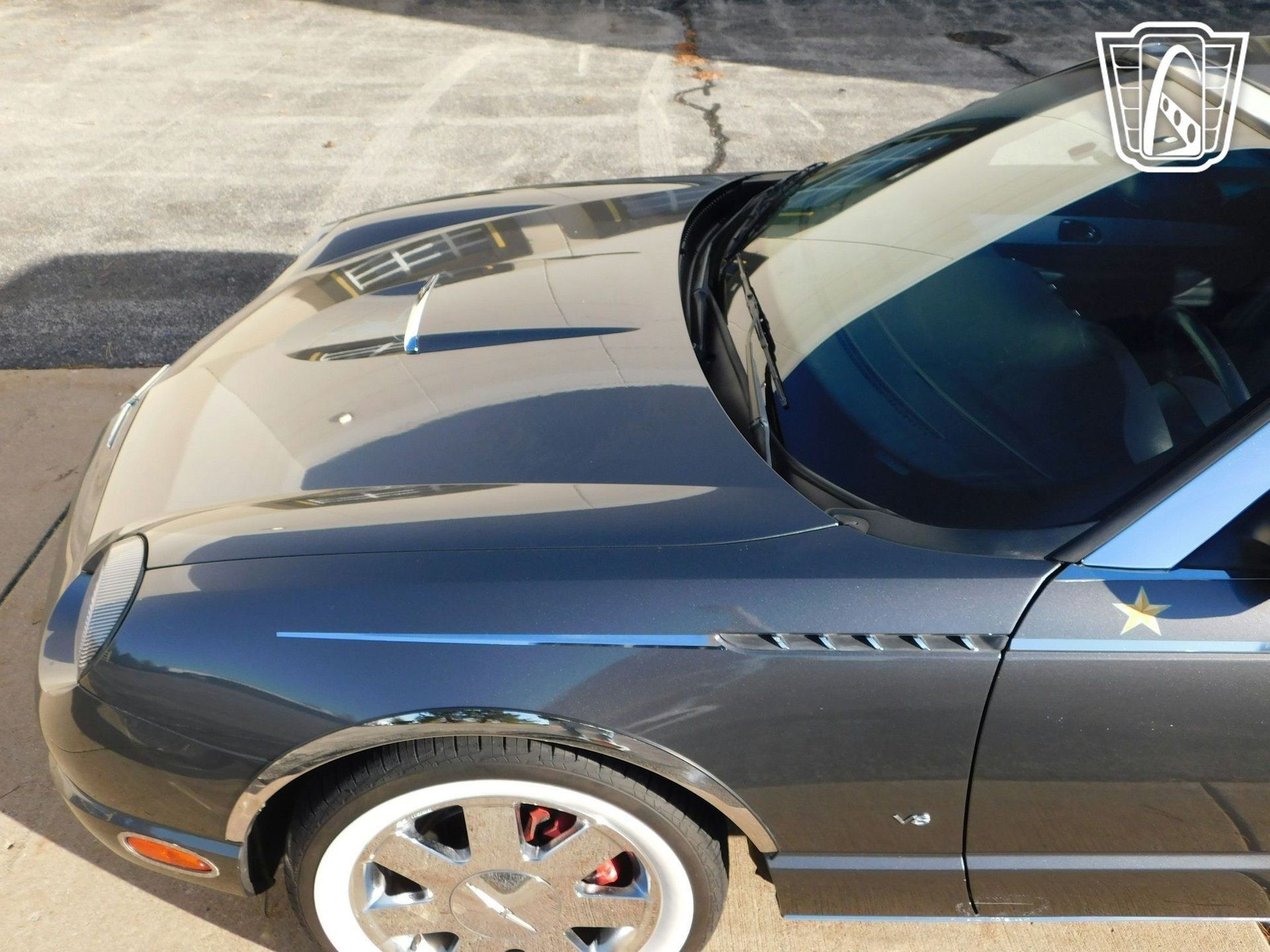 Used 2003 Ford Thunderbird RWD image 29