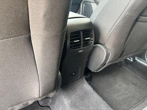 Used 2025 Ford Escape Active AWD/4WD image 27