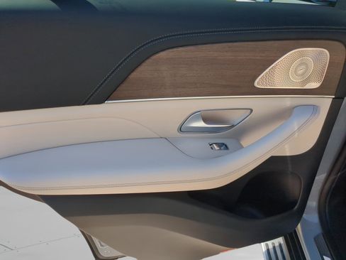 New 2026 Mercedes-Benz GLE 53 AMG 4MATIC image 12