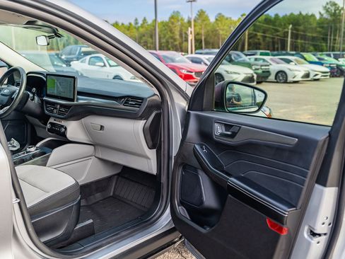 Certified 2024 Ford Escape Active w/ Tech Pack #1 image 11