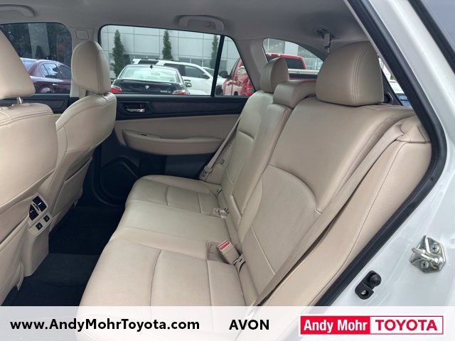 Used 2016 Subaru Outback 3.6R Limited AWD/4WD image 10