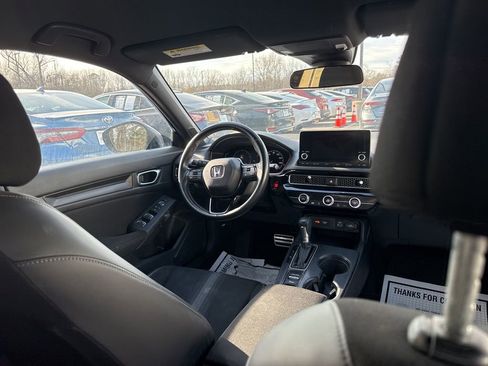 Used 2023 Honda Civic Sport image 13