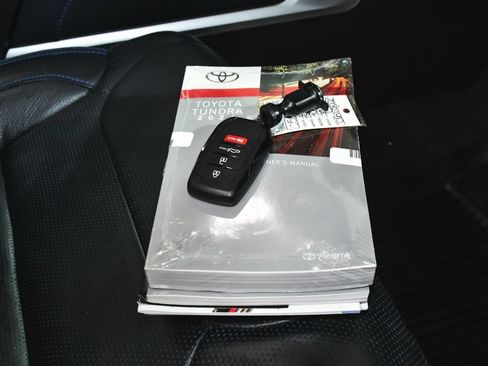 Used 2024 Toyota Tundra Platinum image 67