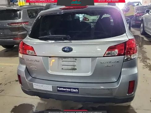 Used 2014 Subaru Outback 3.6R Limited w/ Moonroof Package image 3