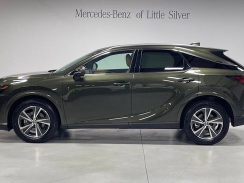 Used 2023 Lexus RX 350 Premium w/ Accessory Package AWD/4WD image 2