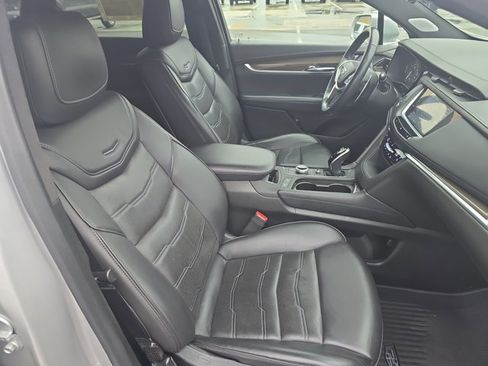 Used 2020 Cadillac XT5 Sportv w/ Platinum Package image 10