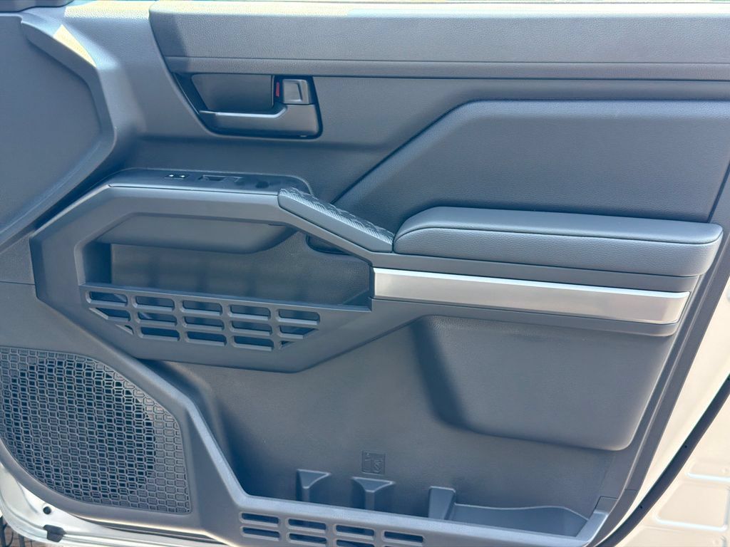 New 2026 Toyota Tacoma SR5 RWD image 12