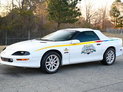 Used 1997 Chevrolet Camaro Z28 image 36