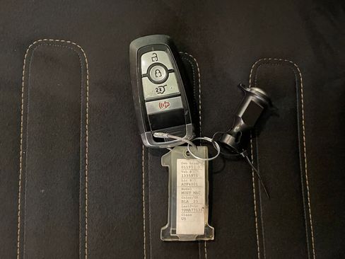 Used 2023 Ford Mustang Mach-E GT image 27