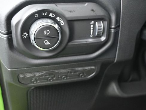 New 2026 Jeep Gladiator Sport AWD/4WD image 21