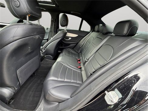 Used 2019 Mercedes-Benz C 300 Sedan image 34