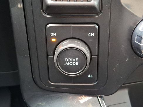 Used 2022 Ford F150 XLT w/ Equipment Group 302A High image 25