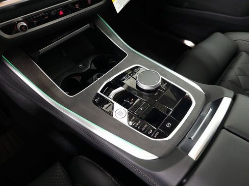 Used 2026 BMW X5 xDrive40i w/ Premium Package image 29