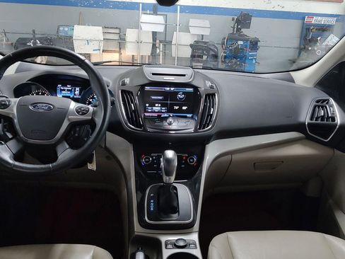 Used 2013 Ford Escape SEL image 17