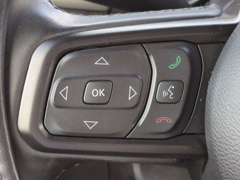 Used 2022 Jeep Wrangler Unlimited Sport image 23