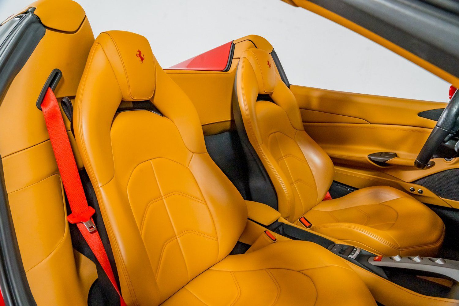 Certified 2017 Ferrari 488 Spider RWD image 40