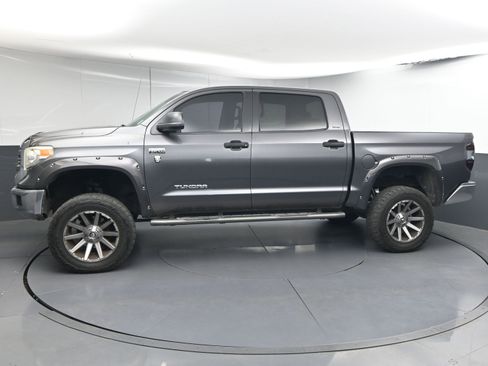 Used 2014 Toyota Tundra SR5 image 6
