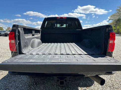 Used 2017 Chevrolet Silverado 2500 High Country AWD/4WD image 15