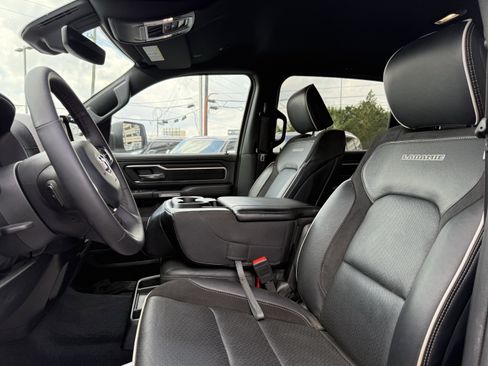 Used 2025 RAM 1500 Laramie image 16