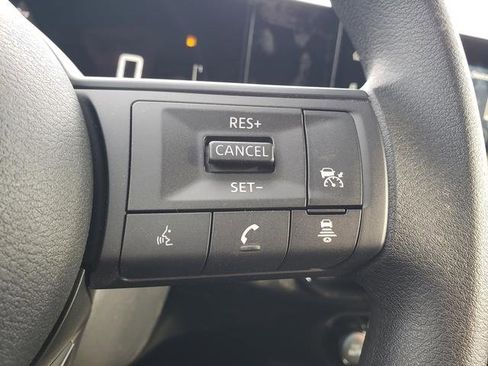 New 2026 Nissan Kicks SV image 17