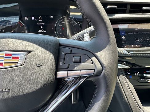New 2025 Cadillac XT6 Sport w/ Technology Package image 23