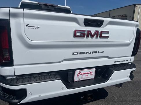 Used 2021 GMC Sierra 2500 Denali image 12
