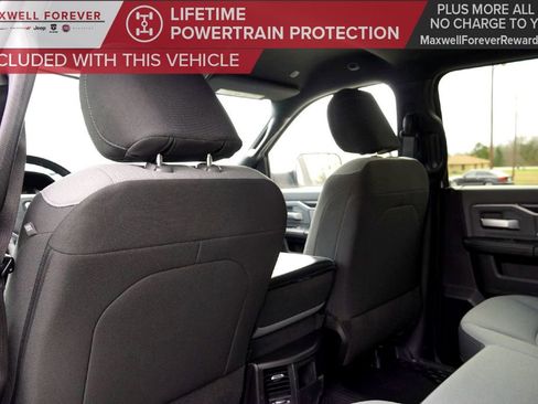 Used 2022 RAM 2500 Big Horn w/ Cold Weather Group image 30