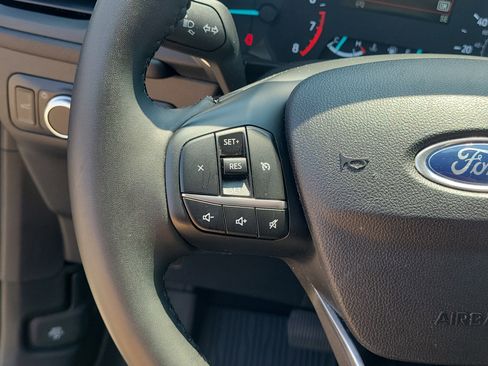 Used 2022 Ford Escape SE w/ Convenience Package FWD image 23