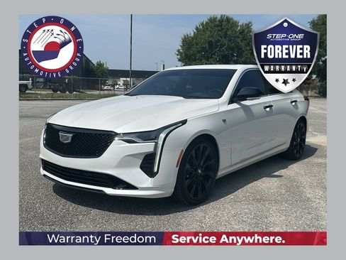 Used 2023 Cadillac CT4 Luxury w/ LPO, ONYX Package RWD image 1