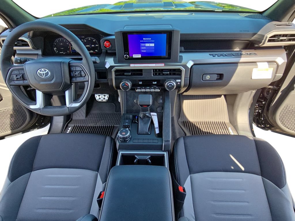 Used 2025 Toyota Tacoma TRD Sport AWD/4WD image 11