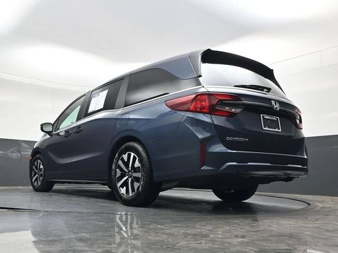 Used 2025 Honda Odyssey EX-L image 35