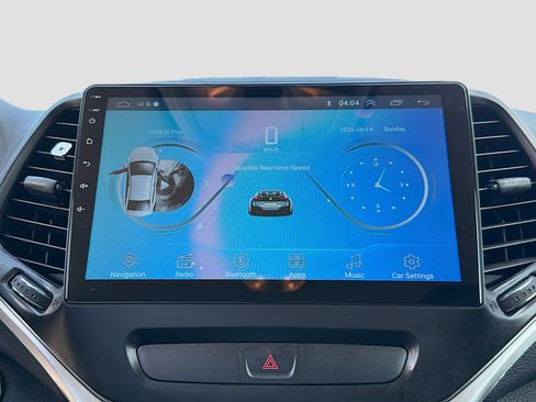 Used 2018 Jeep Cherokee Latitude Plus FWD image 27