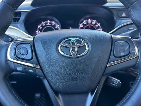 Used 2015 Toyota Avalon XLE Touring image 22