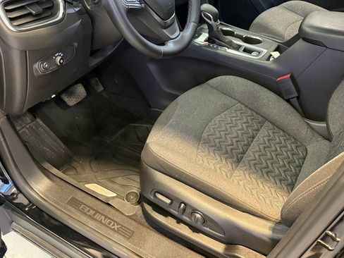 Certified 2024 Chevrolet Equinox LT image 24