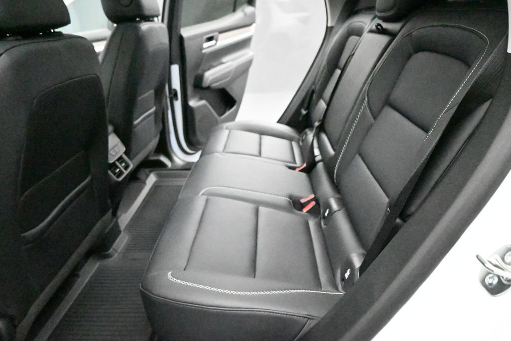 New 2027 GMC Terrain Denali w/ LPO, Floor Liner Package AWD/4WD image 18