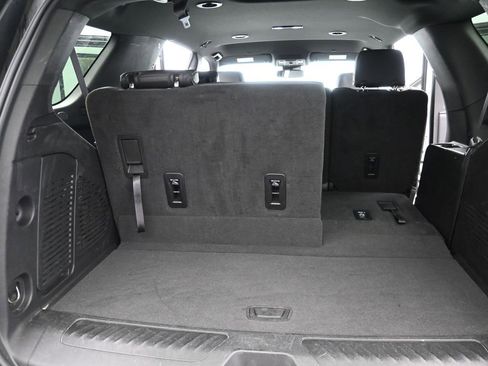 Used 2024 Chevrolet Tahoe LT image 11