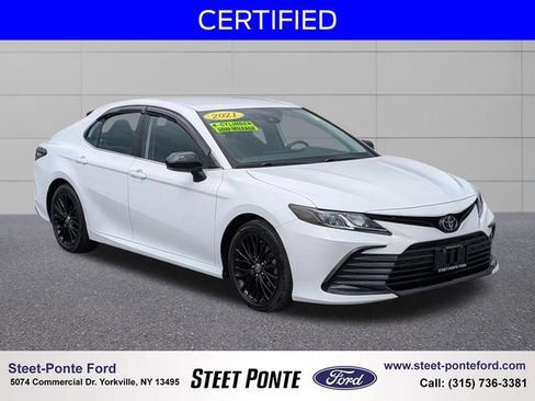 Used 2021 Toyota Camry LE FWD image 1