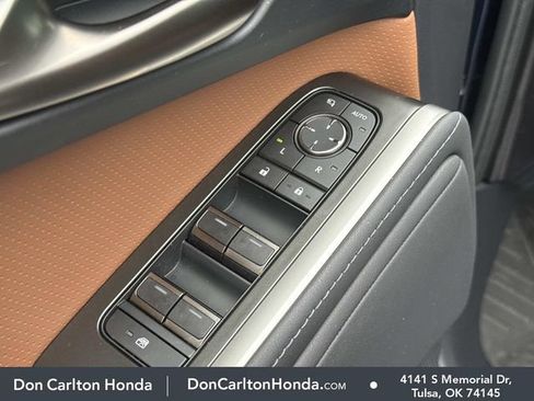 Used 2024 Lexus GX 550 w/ Cold Area Package AWD/4WD image 11
